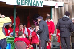 Ansprache von Bundestrainer Ulrich Forstner an sein Team. Foto: F. Selzer