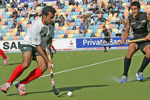 © Herbert Bohlscheid (www.sportfoto.tv) / Wolfgang Quednau (www.hockeyimage.net)